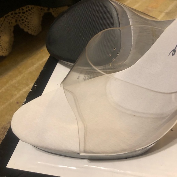 Crystal Heeled Ellie strapless - Picture 5 of 7